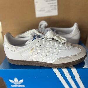 Adidas Sambas